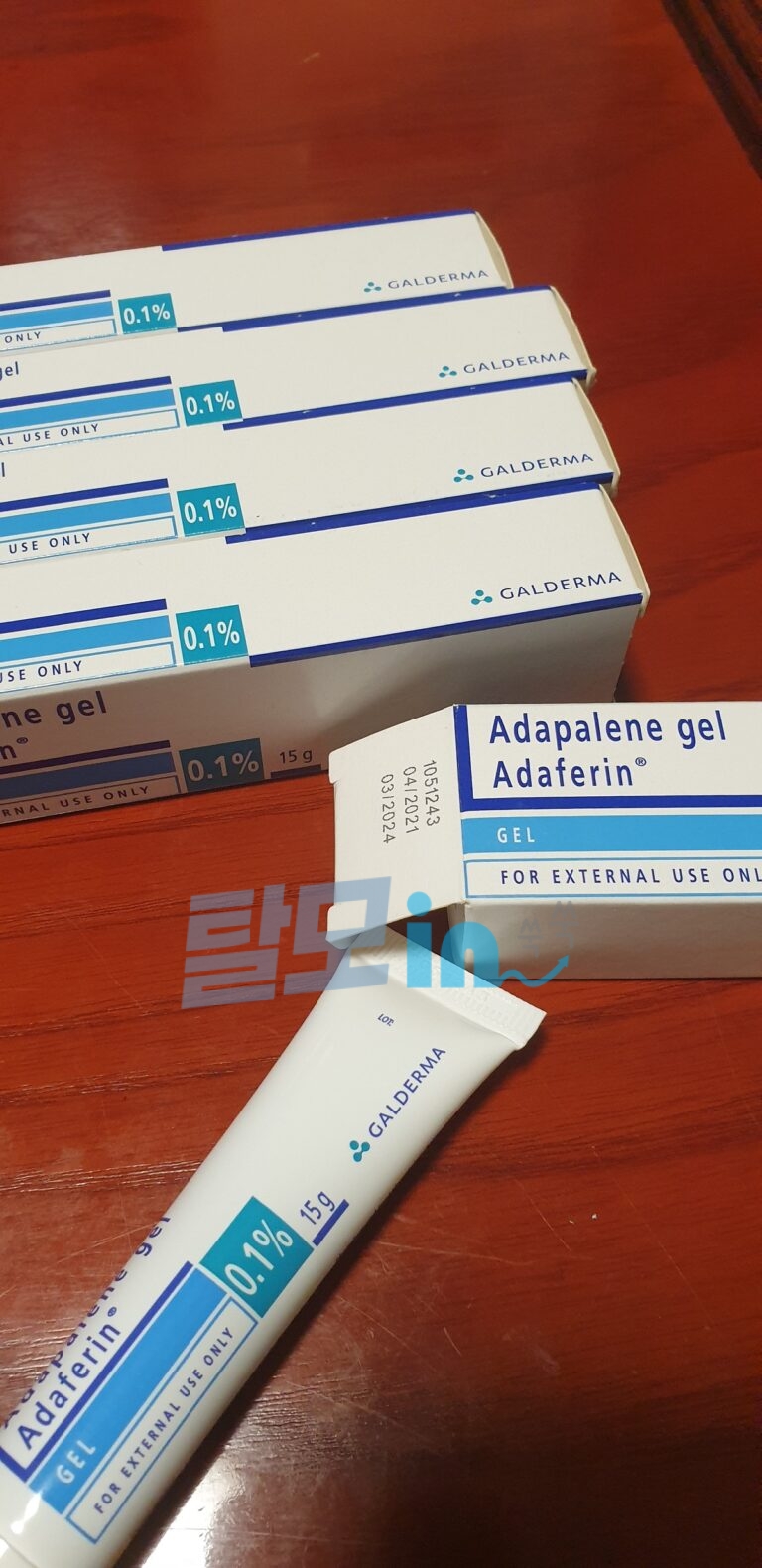 아다페린겔 0.1% 15g 3개 photo review